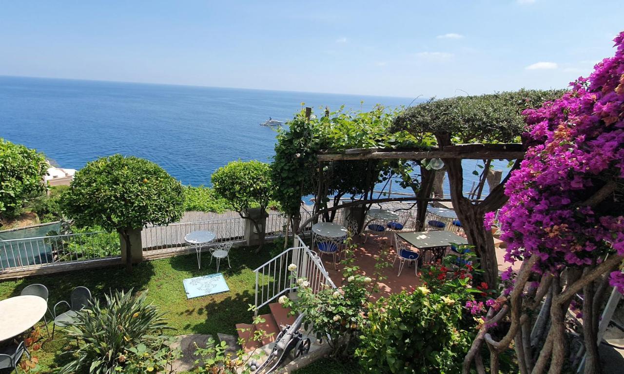 La Maliosa D' Arienzo Bed & Breakfast