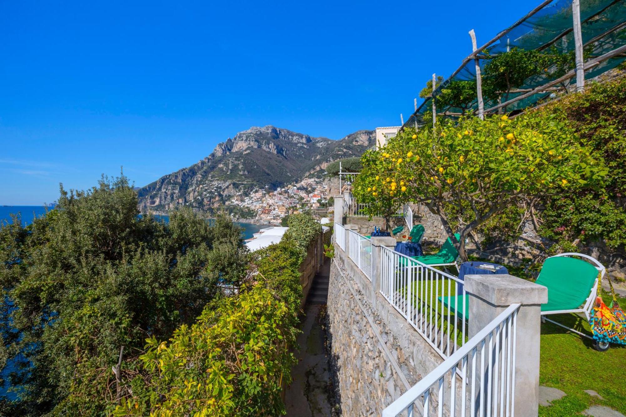 La Maliosa D' Arienzo Bed & Breakfast